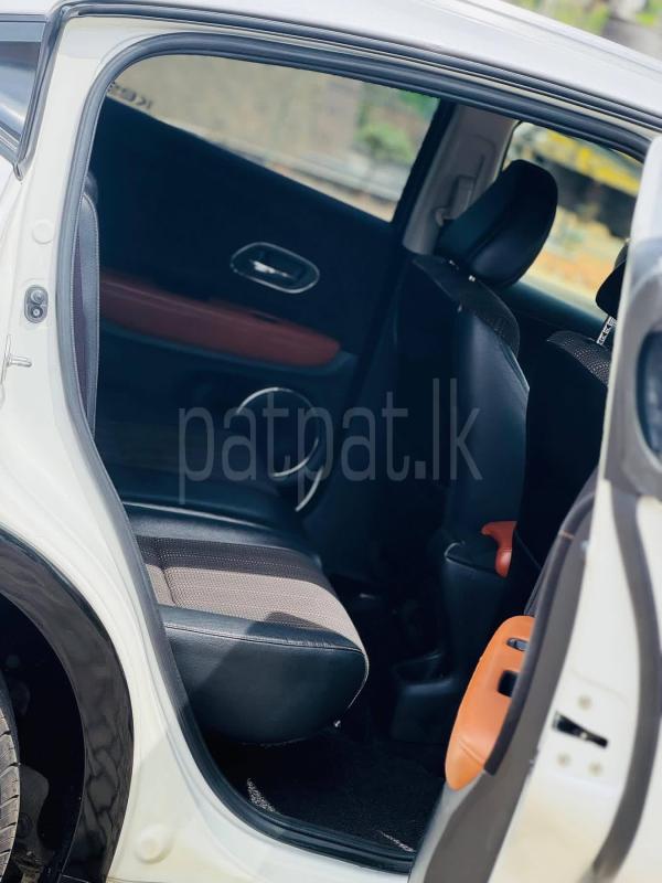 Honda Vezel 2014 - பயன்படுத்தப்பட்டது SUV sale in Sri Lanka - patpat.lk