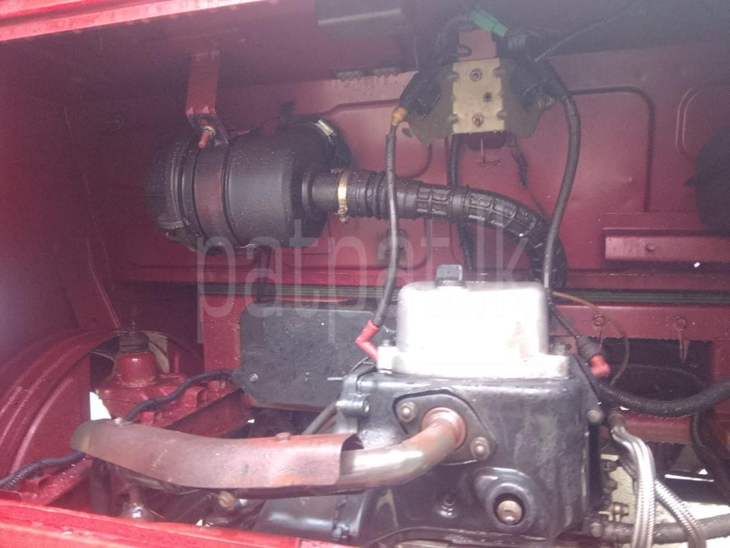 Bajaj Three Wheel 2015 - பயன்படுத்தப்பட்டது முச்சக்கர வண்டி sale in Sri Lanka - patpat.lk