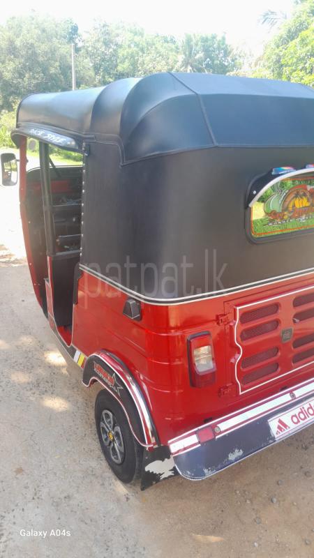 Bajaj Three Wheel 2020 - பயன்படுத்தப்பட்டது முச்சக்கர வண்டி sale in Sri Lanka - patpat.lk