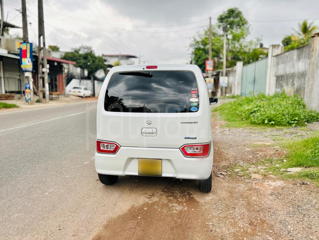 Suzuki Wagon R 2018 - பயன்படுத்தப்பட்டது கார் sale in Sri Lanka - patpat.lk
