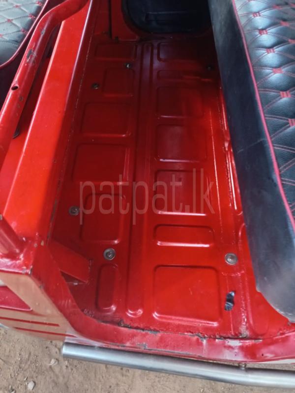 Advertisement image 6