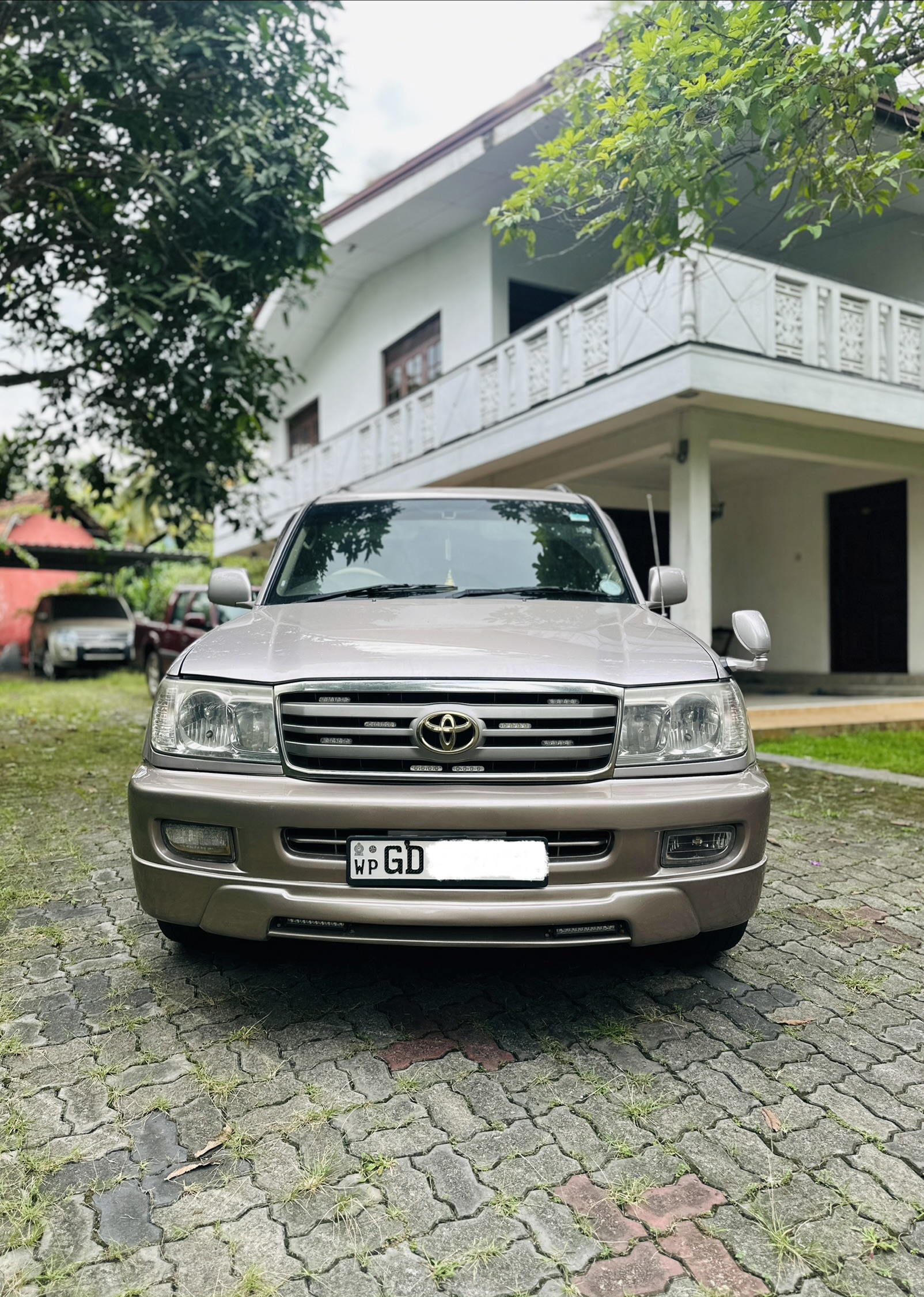 Toyota Land Cruiser 2000 - Used SUV sale in Sri Lanka - patpat.lk