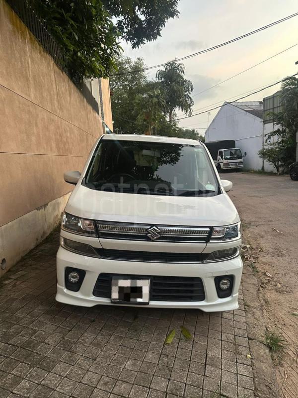 Advertisement image 1