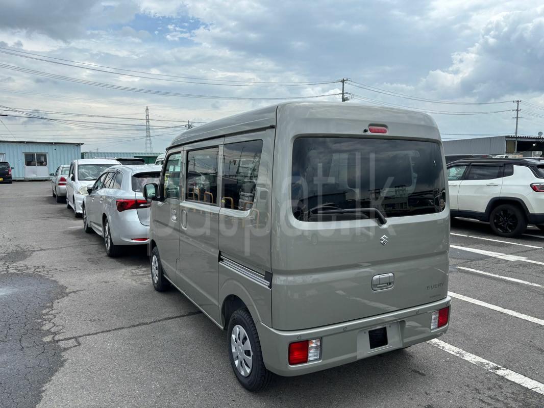 Advertisement image 5