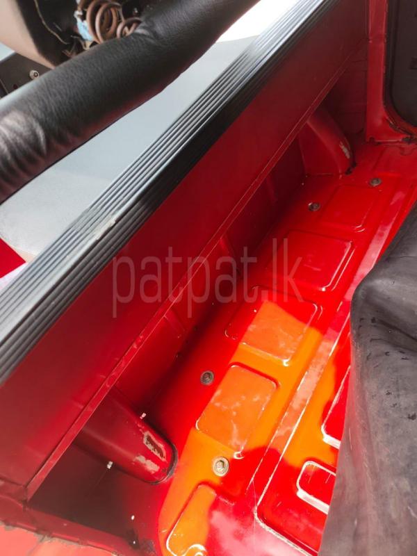 Advertisement image 4