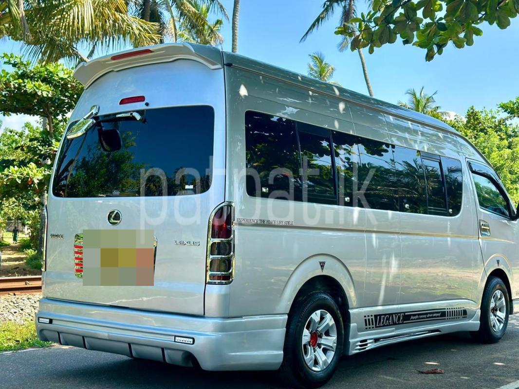 Toyota Hiace 2007 - Used Van sale in Sri Lanka - patpat.lk