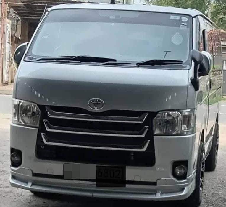 Toyota Hiace 2015 ads-image-1