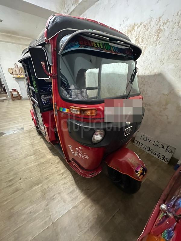 Bajaj Three Wheel 2016 - Used Three wheeler sale in Sri Lanka - patpat.lk