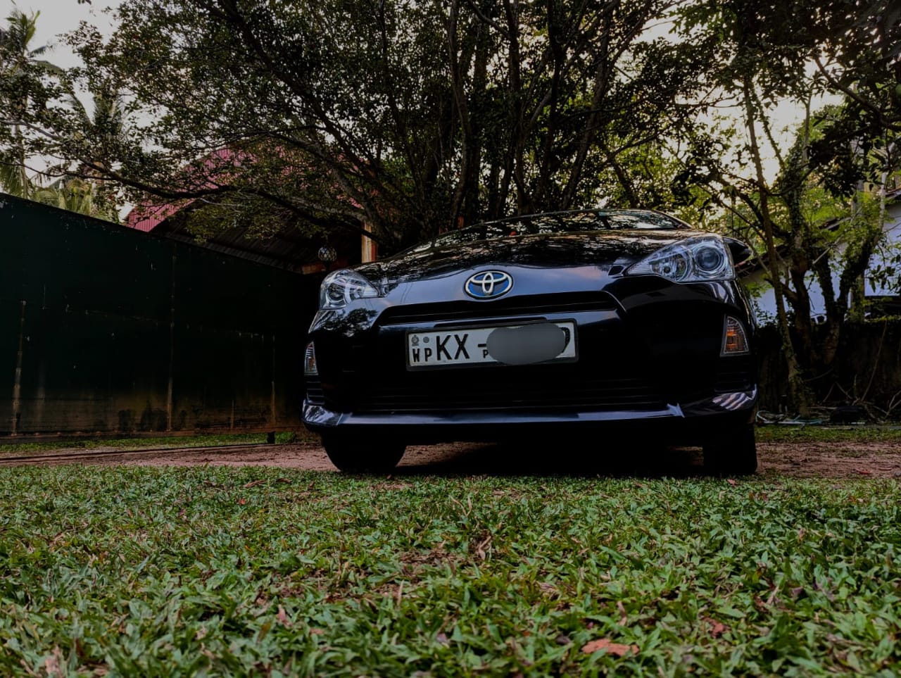 Toyota Aqua 2012 - Used Car sale in Sri Lanka - patpat.lk