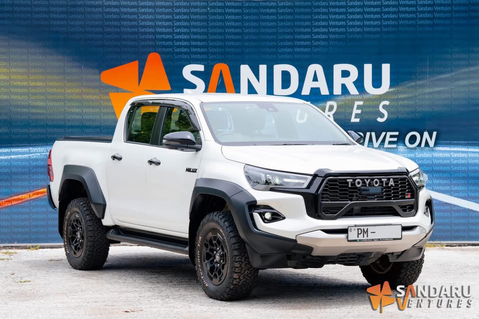 Toyota Hilux 2024 - பயன்படுத்தப்பட்டது சரக்கு போக்குவரத்து sale in Sri Lanka - patpat.lk