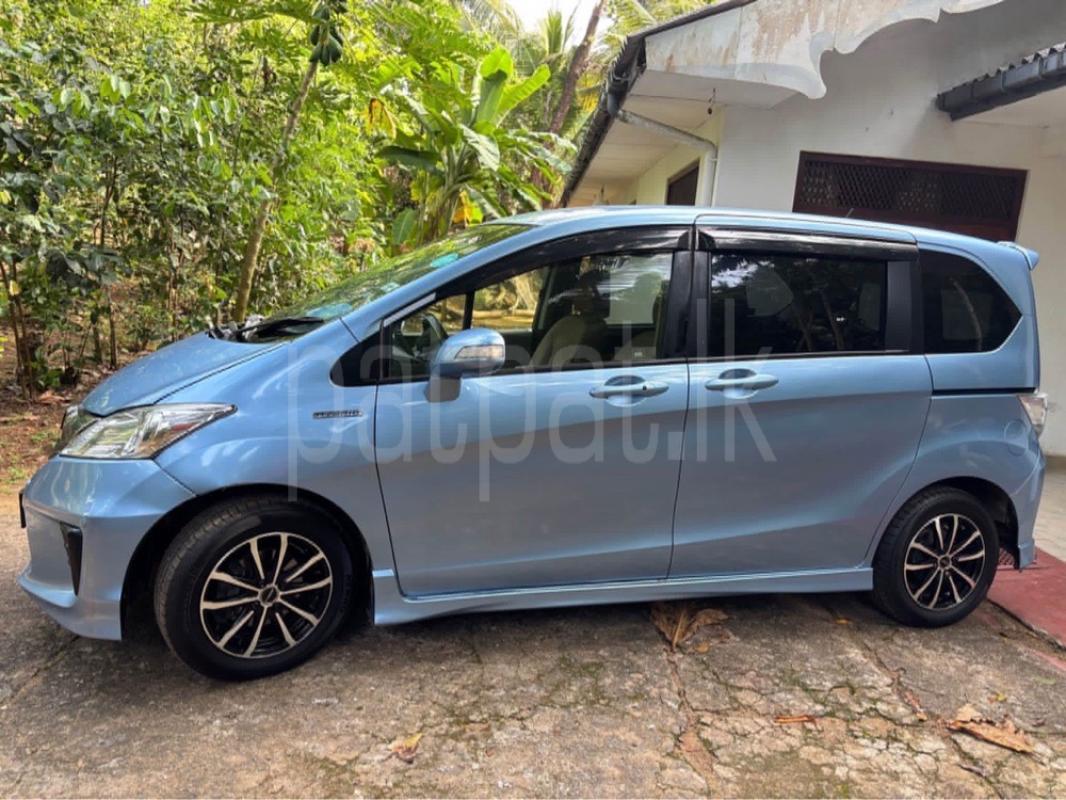 Advertisement image 5