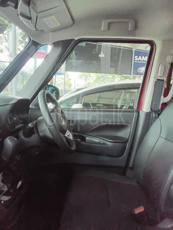 Advertisement image 6