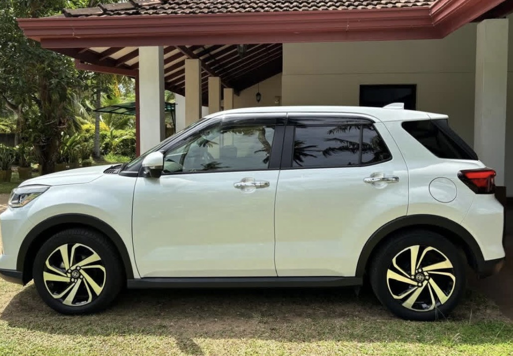 Toyota Raize 2023 - பயன்படுத்தப்பட்டது SUV sale in Sri Lanka - patpat.lk