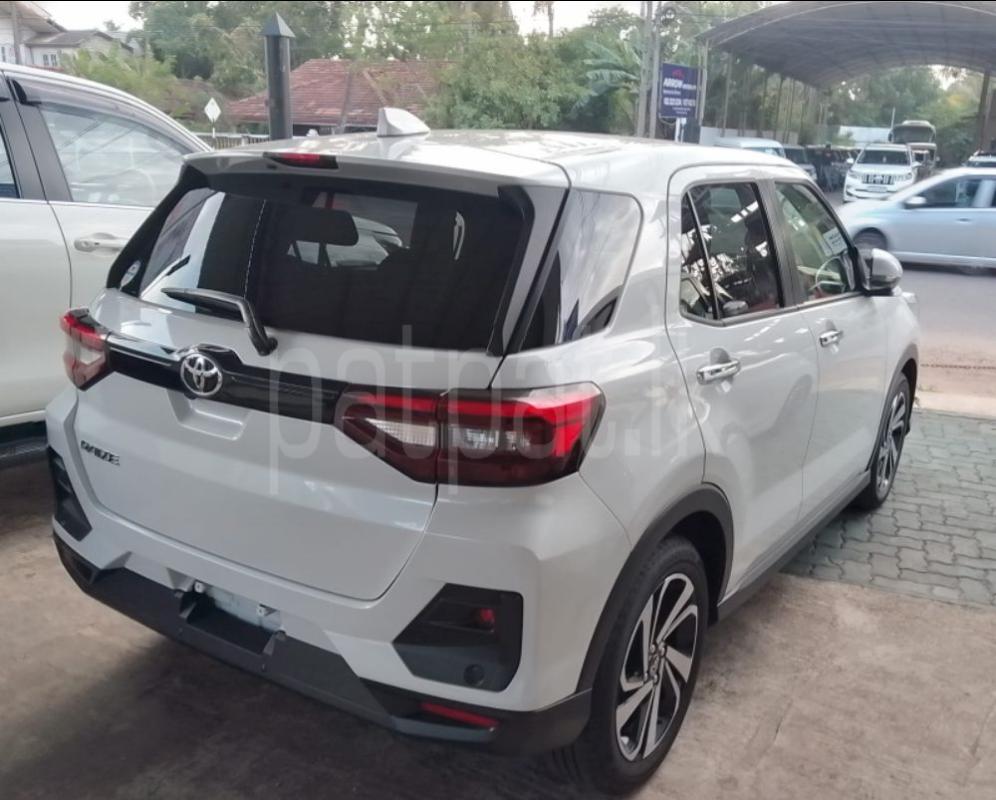 Advertisement image 4