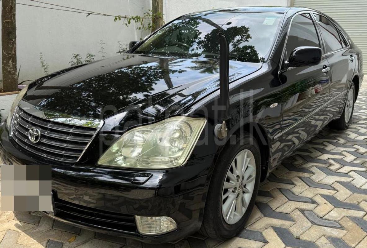 Toyota Crown 2007 - Used Car sale in Sri Lanka - patpat.lk