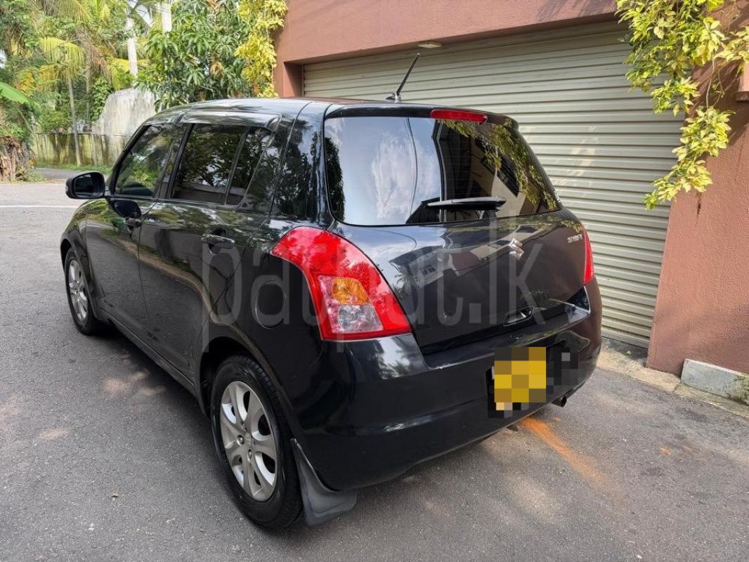 Advertisement image 6