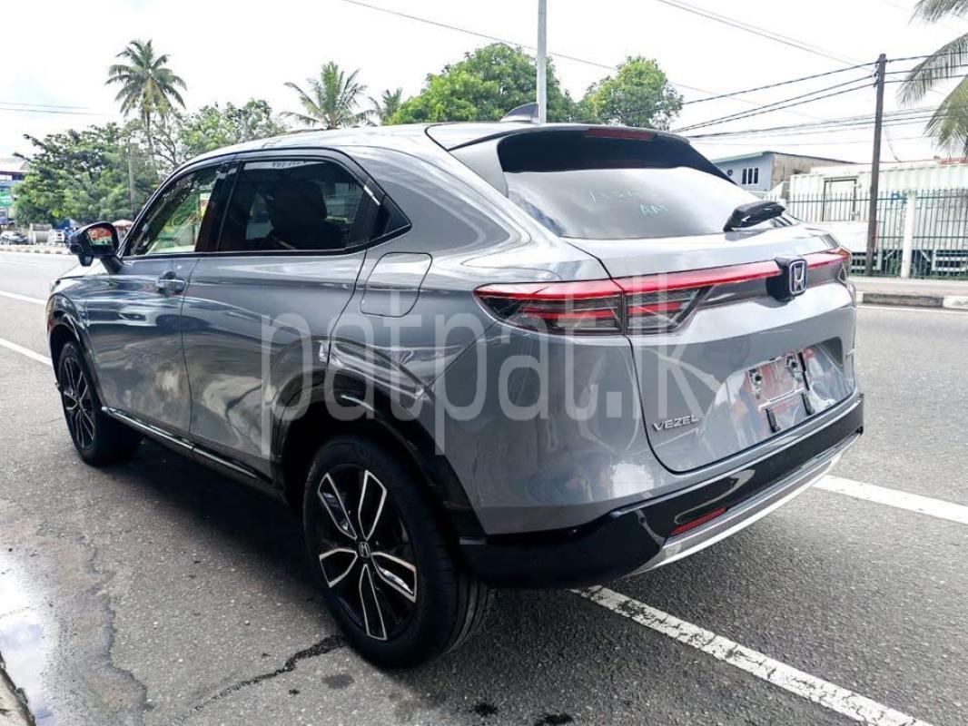 Advertisement image 3