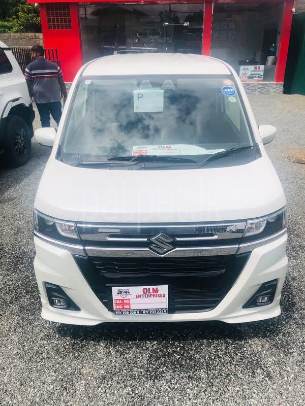 Suzuki Wagon R 2024 - மறுசீரமைக்கப்பட்டது கார் sale in Sri Lanka - patpat.lk