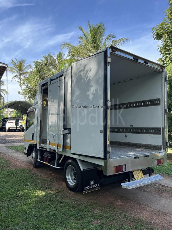 Isuzu ELF 2012 - Reconditioned Truck sale in Sri Lanka - patpat.lk