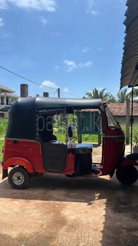 Bajaj 2 stroke 2006 - பயன்படுத்தப்பட்டது முச்சக்கர வண்டி sale in Sri Lanka - patpat.lk