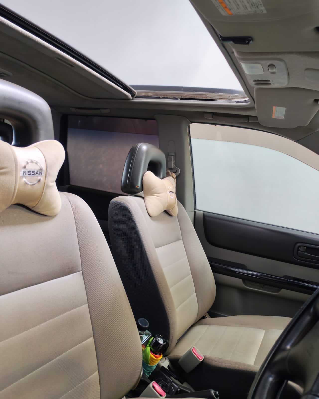 Nissan X Trail 2000 - பயன்படுத்தப்பட்டது SUV sale in Sri Lanka - patpat.lk