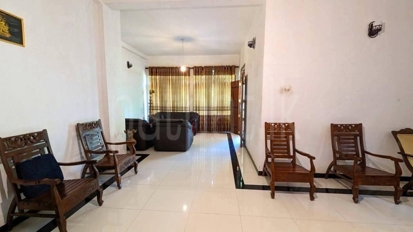 House for Sale in Veyangoda
