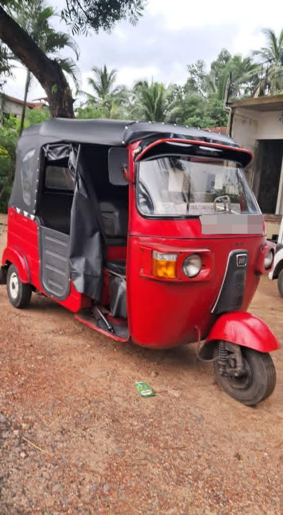 Bajaj 4 stroke 2010 - භාවිතා කරන ලද ත්‍රිරෝද රථය sale in Sri Lanka - patpat.lk