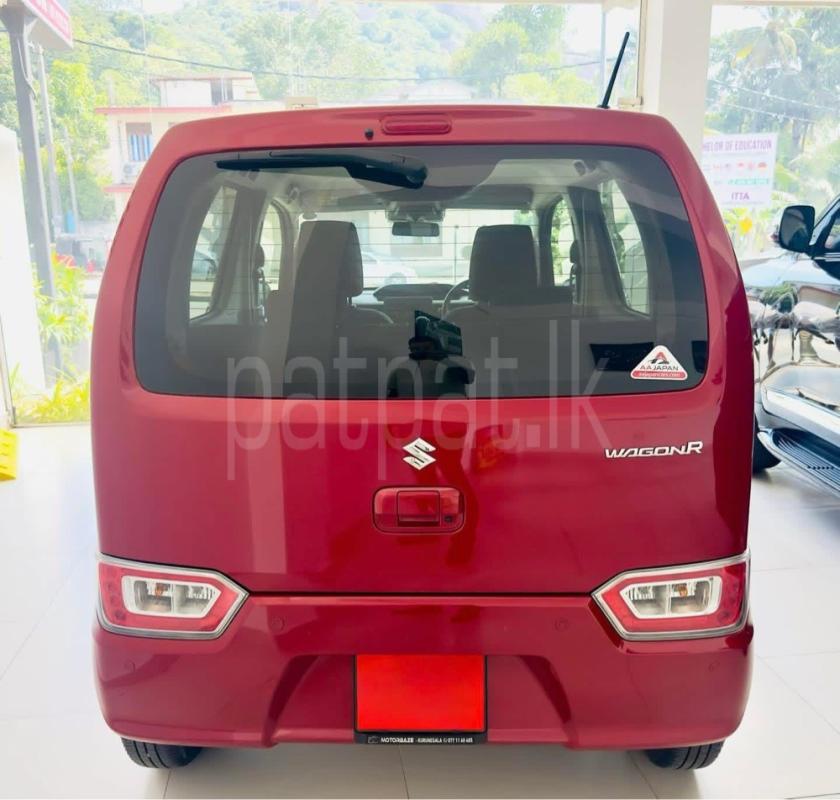 Advertisement image 4