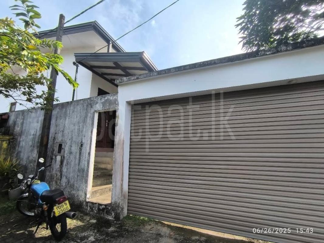 House for Sale in Malabe ads-image-1