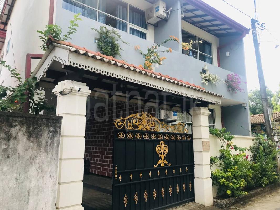 House for Sale in Ahungalla