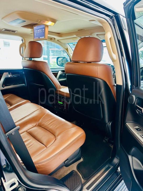 Advertisement image 5