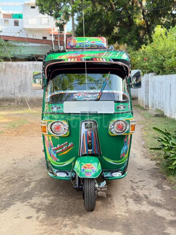 Bajaj Three Wheel 2010 - பயன்படுத்தப்பட்டது முச்சக்கர வண்டி sale in Sri Lanka - patpat.lk