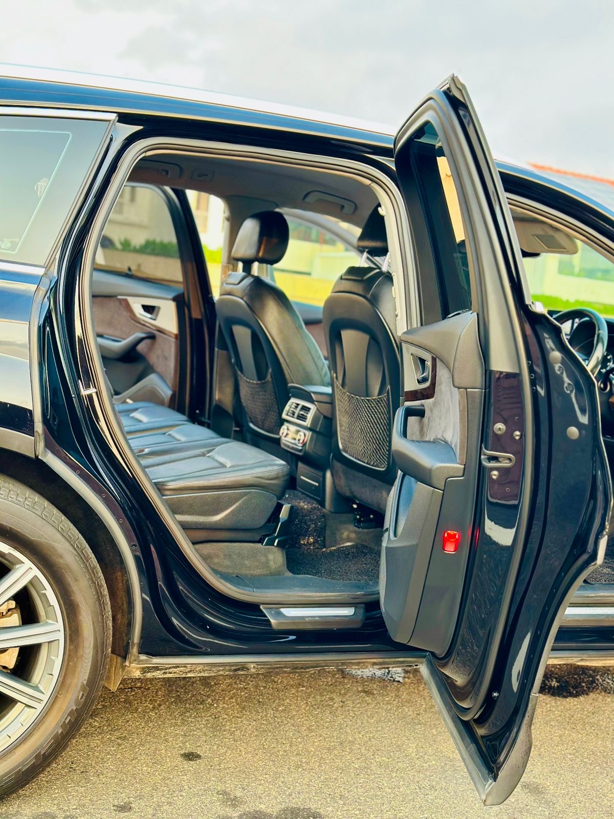 Audi Q7 2015 - Used SUV sale in Sri Lanka - patpat.lk