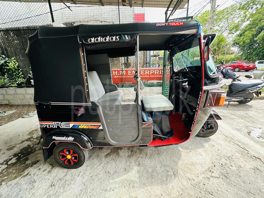 Bajaj Three Wheel 2011 - Used Three wheeler sale in Sri Lanka - patpat.lk