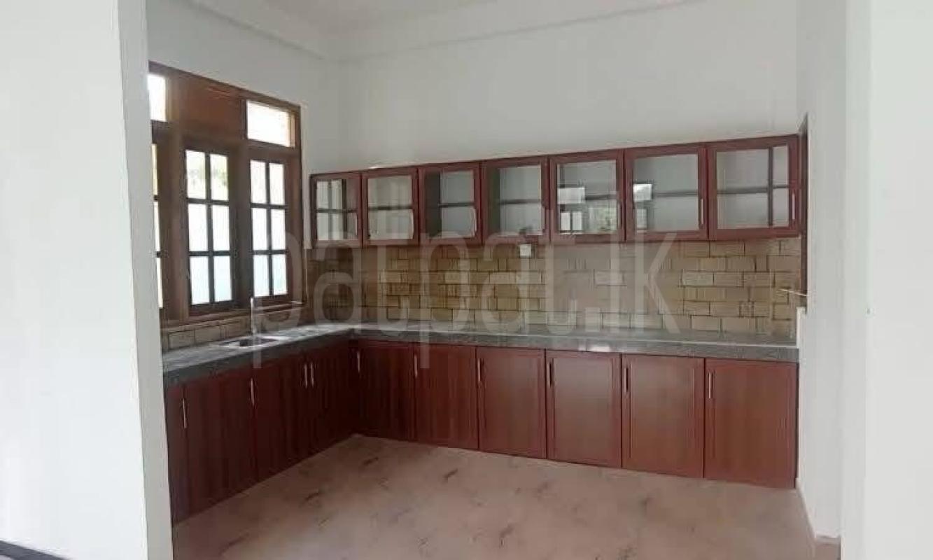 House for Sale in Wattala