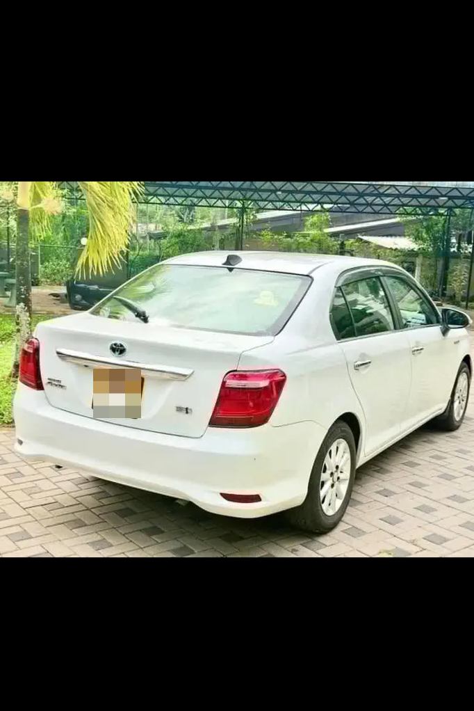 Toyota Axio 2015 - பயன்படுத்தப்பட்டது கார் sale in Sri Lanka - patpat.lk