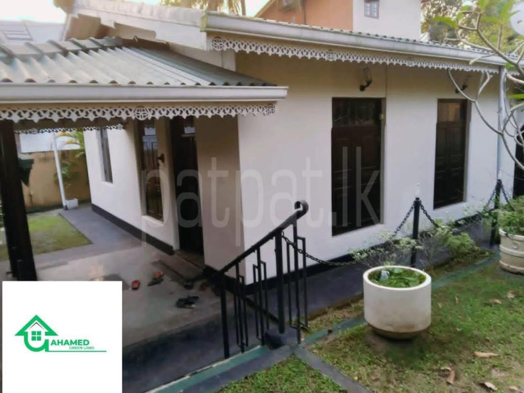 House for Sale in Galle ads-image-1