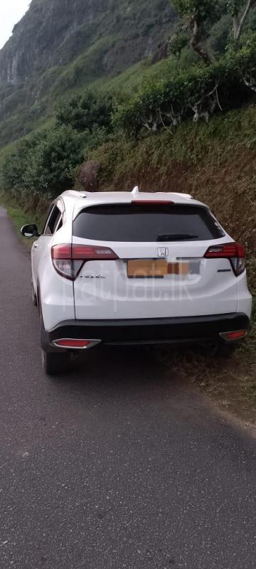 Honda Vezel 2013 - பயன்படுத்தப்பட்டது SUV sale in Sri Lanka - patpat.lk