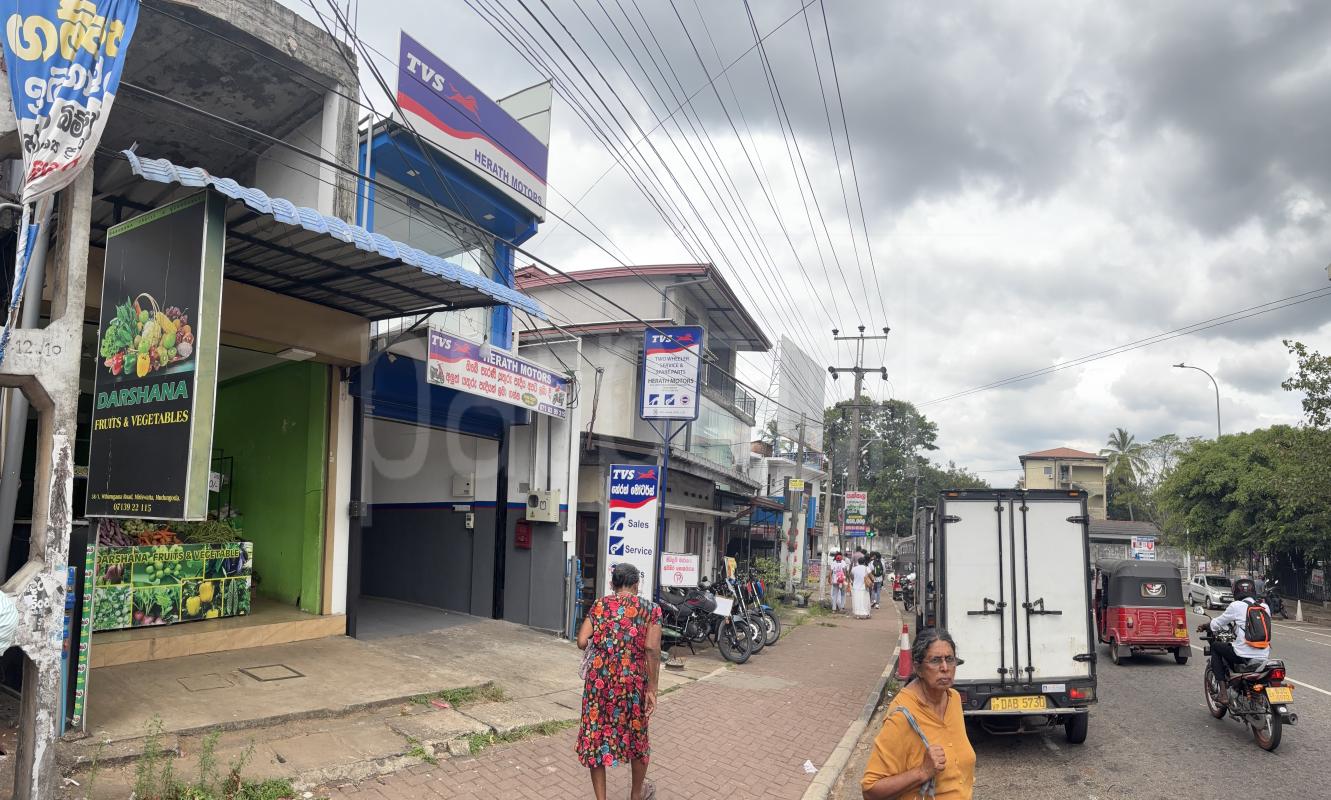 Building for Sale in Mudungoda