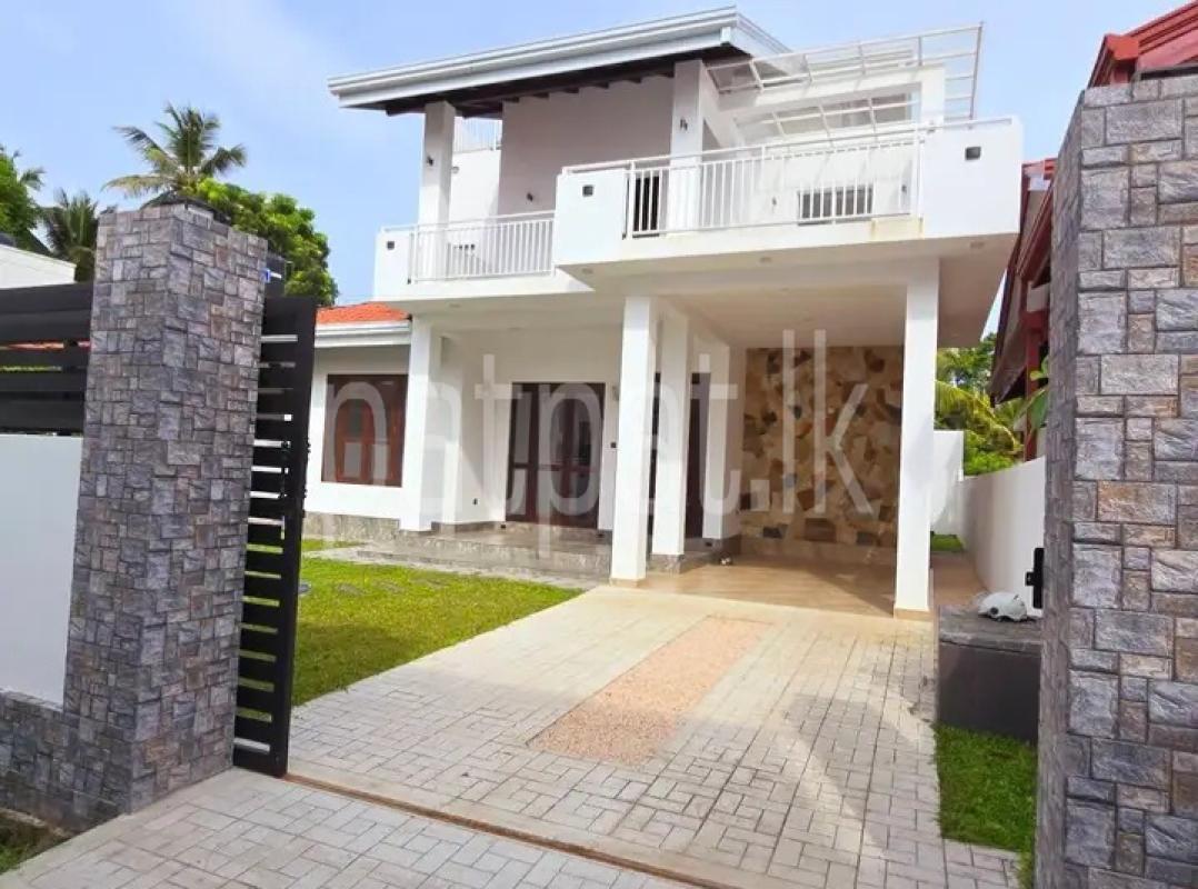 House for Sale in Negombo