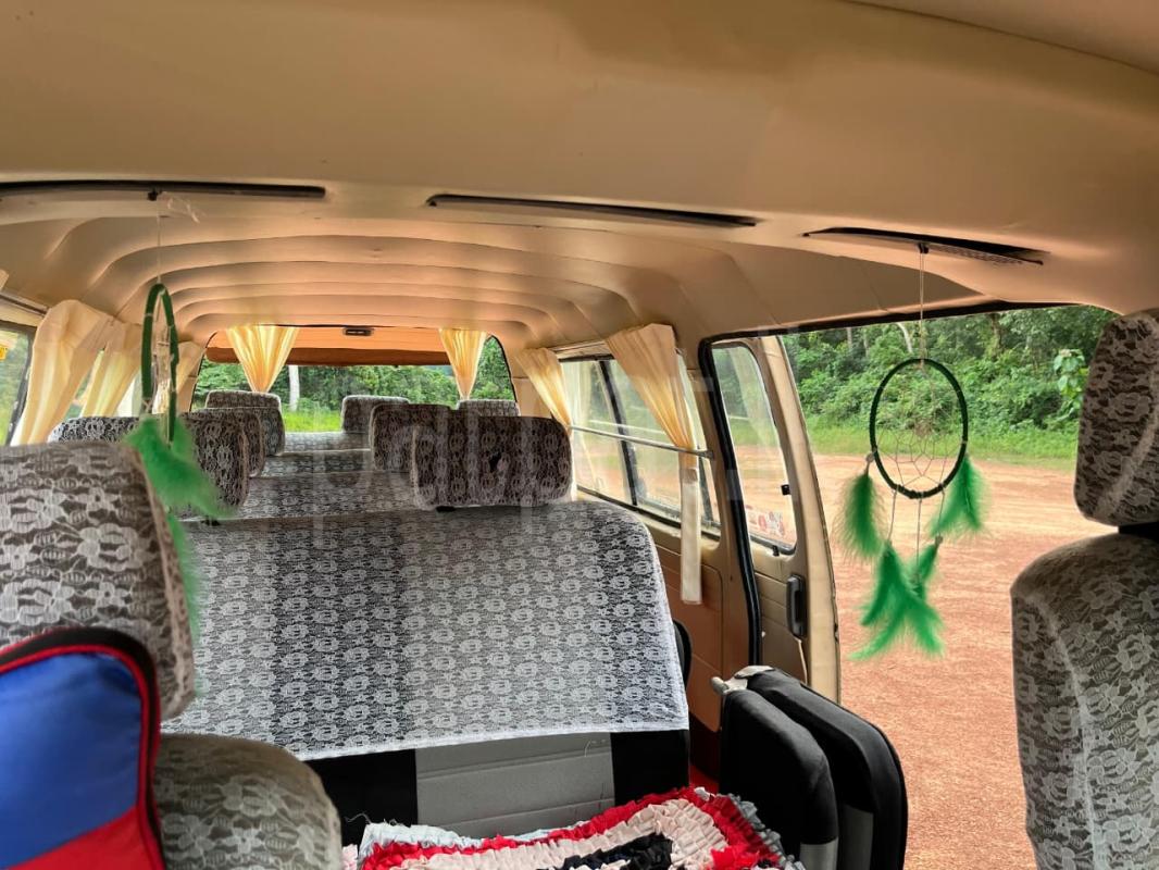 Nissan Caravan 1989 - භාවිතා කරන ලද වෑන් රථය sale in Sri Lanka - patpat.lk