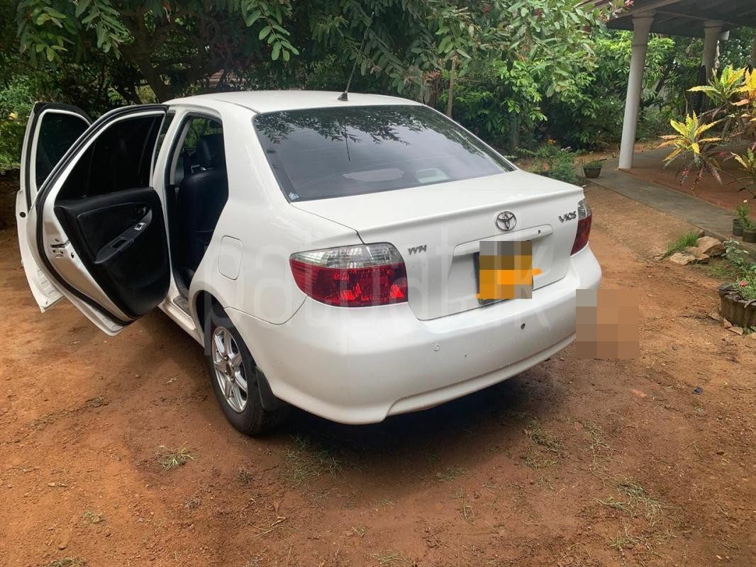 Toyota Vios 2004 - பயன்படுத்தப்பட்டது கார் sale in Sri Lanka - patpat.lk