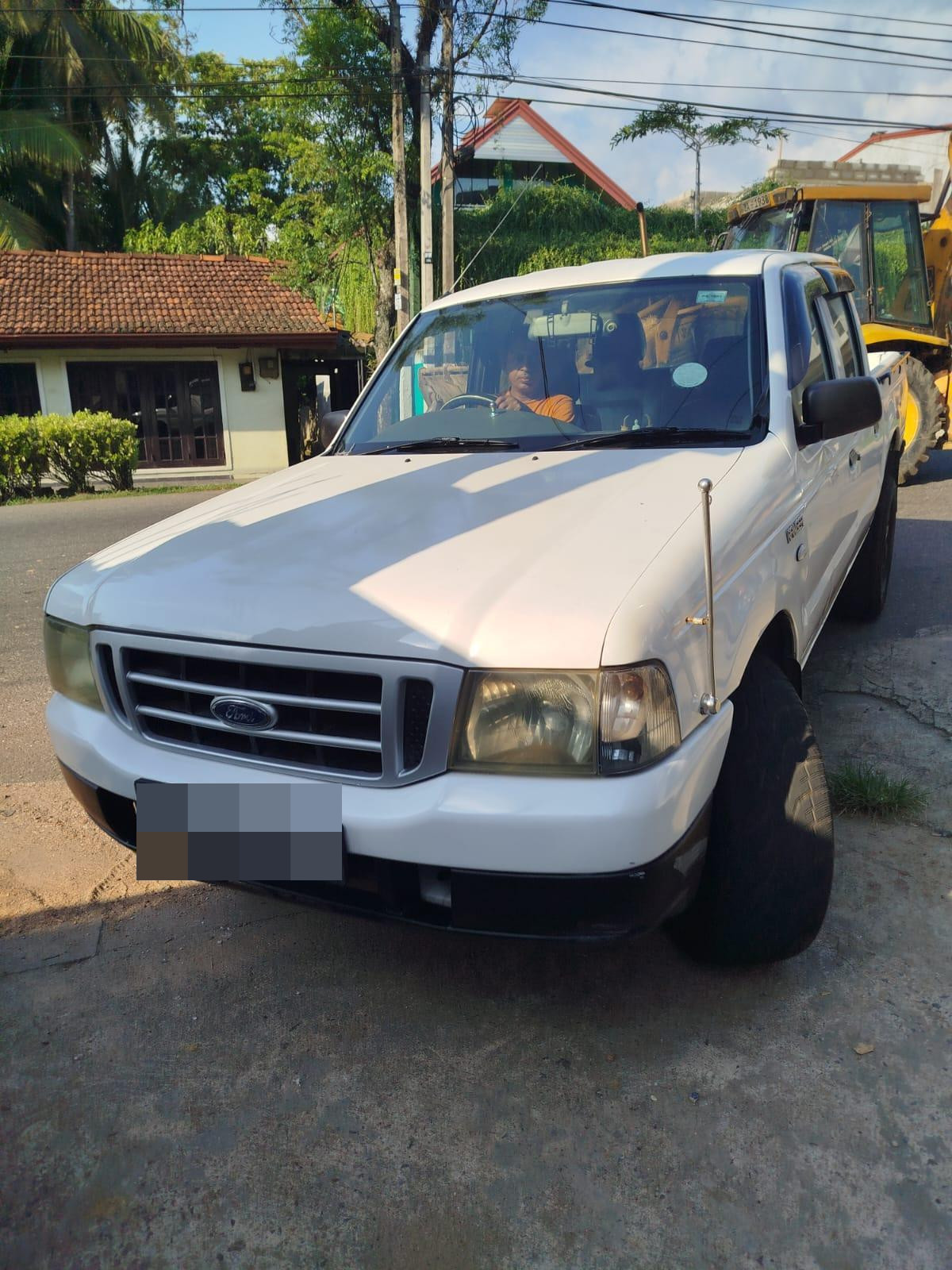 Ford Ranger 2005 - Used Pick-up  sale in Sri Lanka - patpat.lk