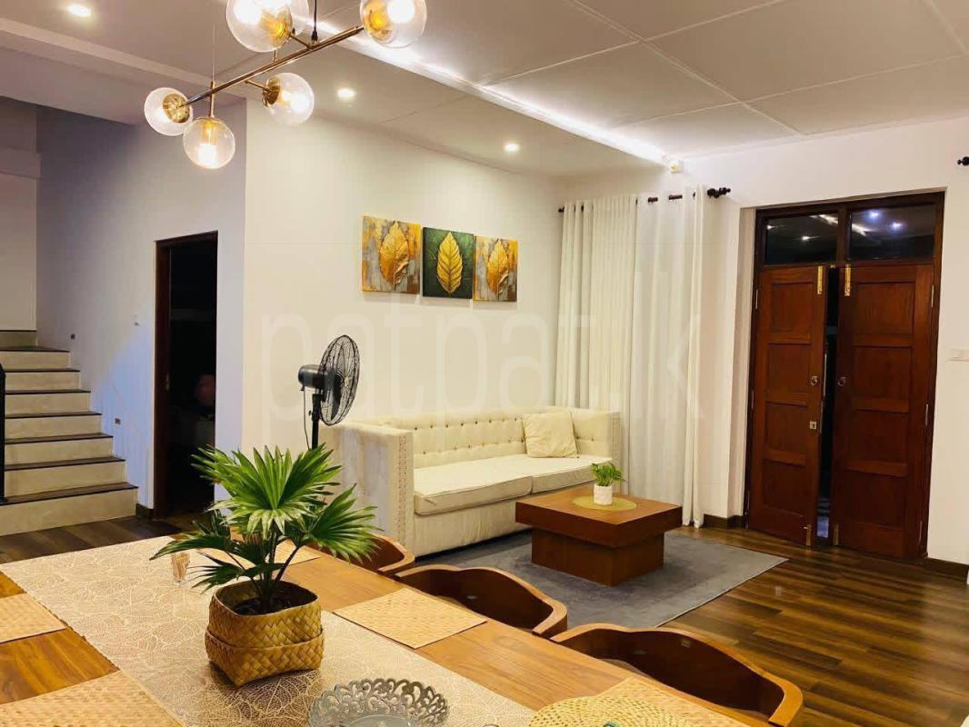 House for Sale in Athurugiriya