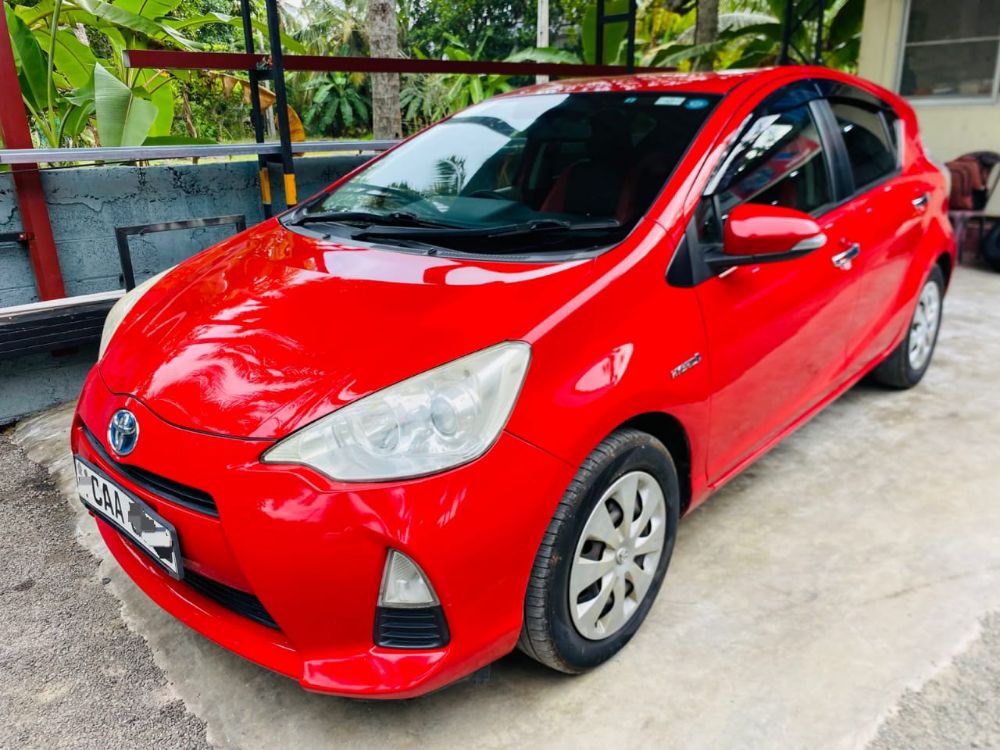 Toyota Aqua 2013 - Used Car sale in Sri Lanka - patpat.lk