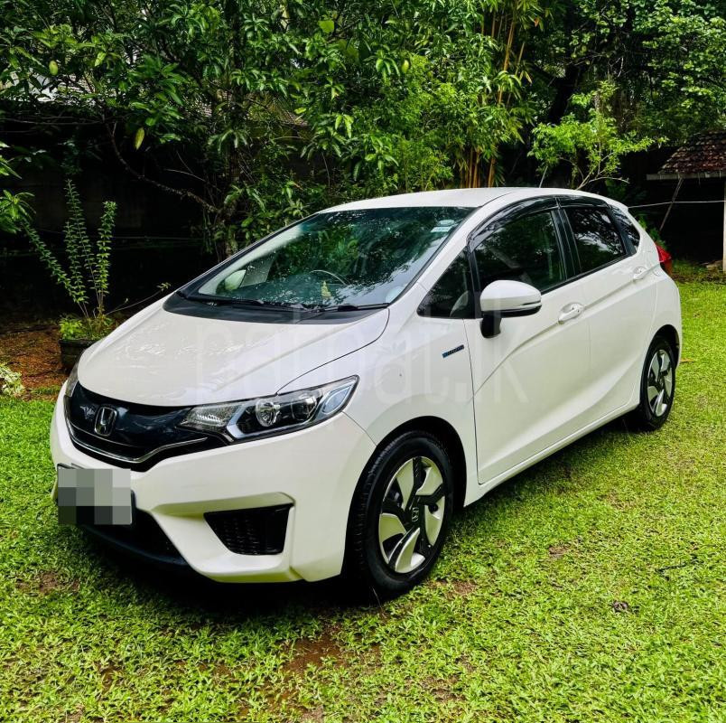 Honda Fit 2015 - Reconditioned Car sale in Sri Lanka - patpat.lk