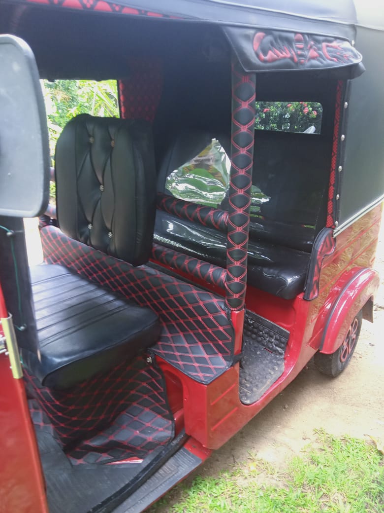 Bajaj Three Wheel 2016 - Used Three wheeler sale in Sri Lanka - patpat.lk