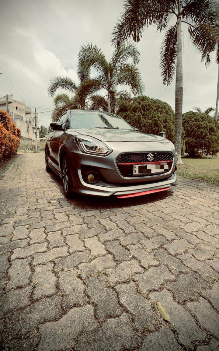 Suzuki SWIFT RS HYBRID 2018 - பயன்படுத்தப்பட்டது கார் sale in Sri Lanka - patpat.lk