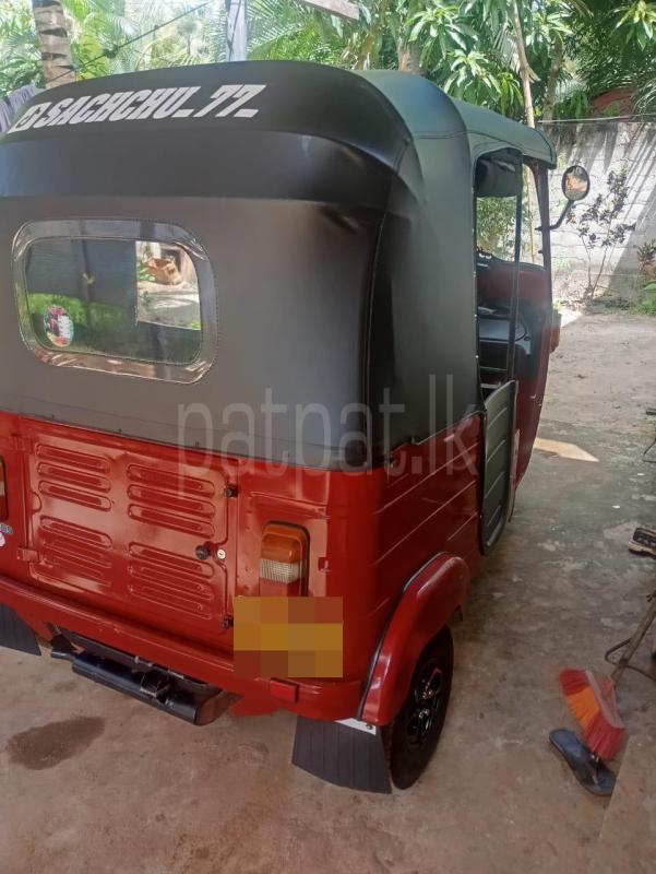 Bajaj 4 stroke 2014 - பயன்படுத்தப்பட்டது முச்சக்கர வண்டி sale in Sri Lanka - patpat.lk