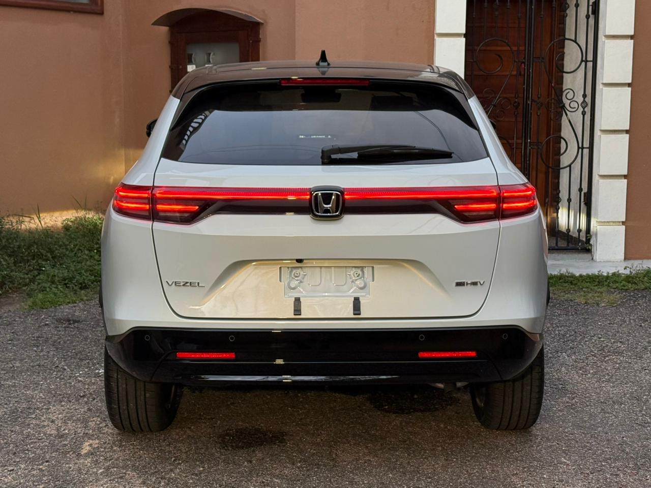 Honda Vezel 2025 - பயன்படுத்தப்பட்டது SUV sale in Sri Lanka - patpat.lk